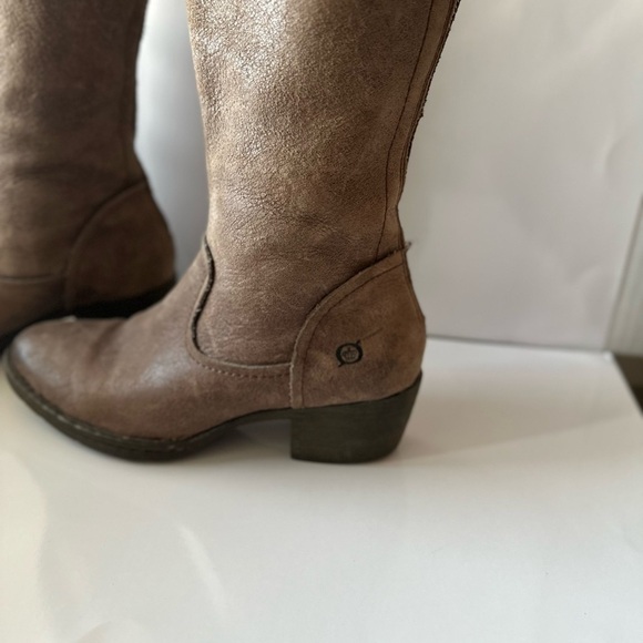Born tall leather woman’s boots - Picture 4 of 8